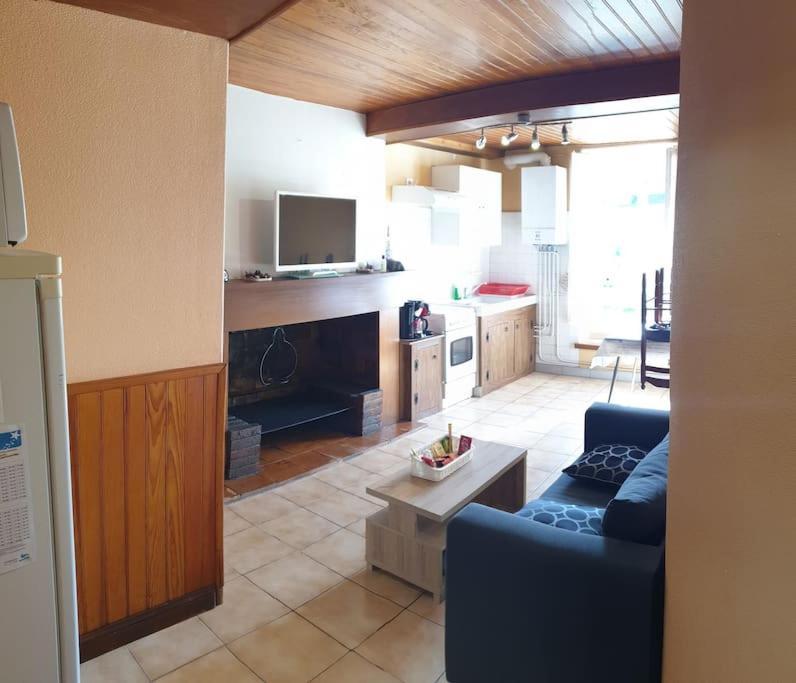 Appartement Plein Sud Au Rdc Avec Terrasse Et Parking Bagnères-de-Bigorre Exterior foto